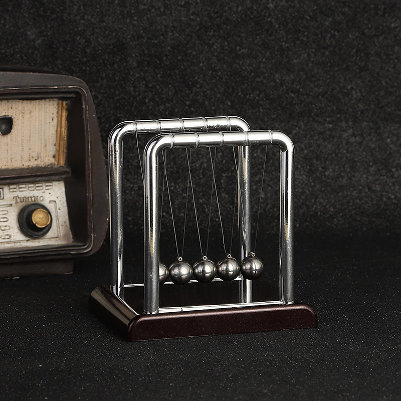 Игрушка для изучения физики: м – обзор и цена Newton Cradle Large