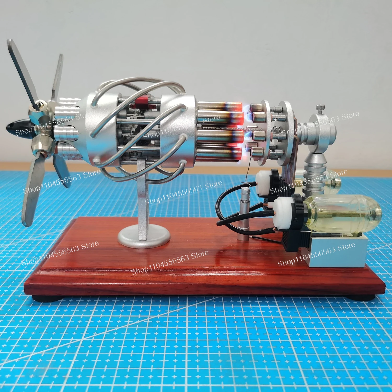 Модель 16-цилиндрового двигате – обзор и цена Science Toys